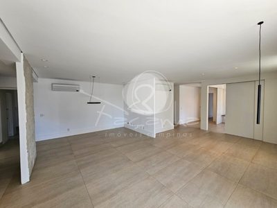 Apartamento, 4 quartos, 213 m² - Foto 2