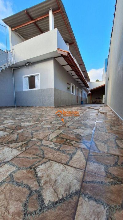 Casa, 2 quartos, 175 m² - Foto 1