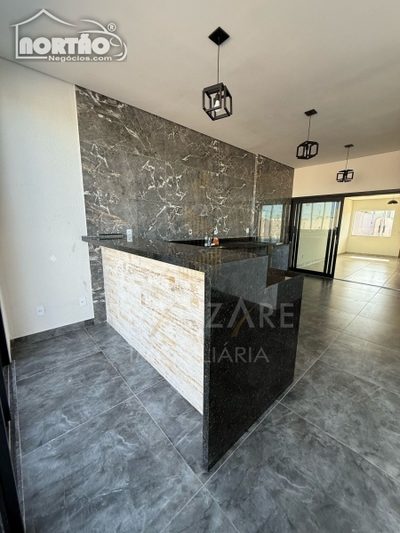Casa, 3 quartos, 220 m² - Foto 3
