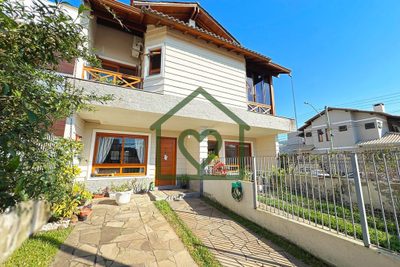 Casa, 3 quartos, 151 m² - Foto 1