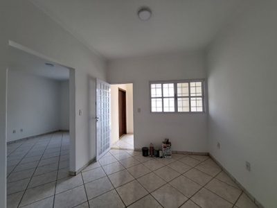 Casa, 3 quartos, 120 m² - Foto 2