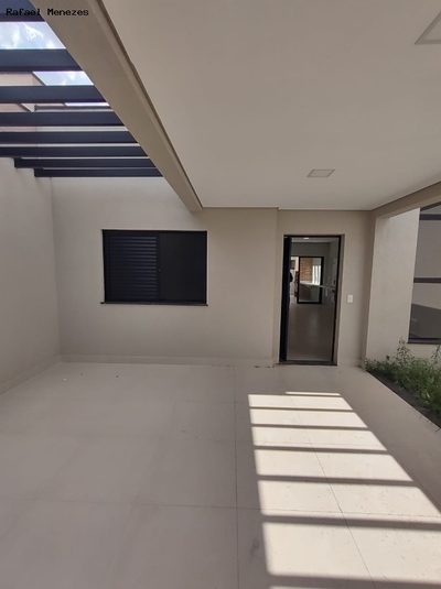 Casa, 3 quartos, 104 m² - Foto 2