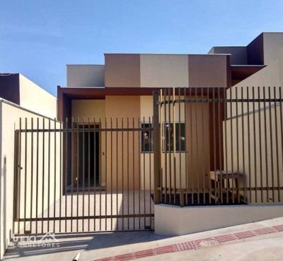 Casa, 2 quartos, 66 m² - Foto 1