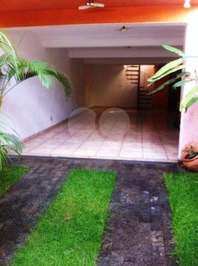 Sobrado, 3 quartos, 181 m² - Foto 2