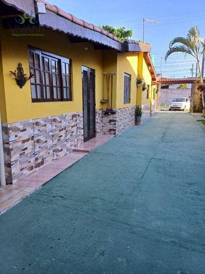 Casa, 5 quartos, 200 m² - Foto 1