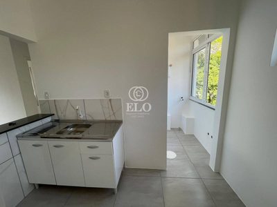 Apartamento, 2 quartos, 50 m² - Foto 2