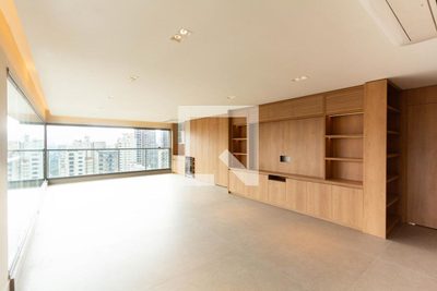 Apartamento, 3 quartos, 145 m² - Foto 1