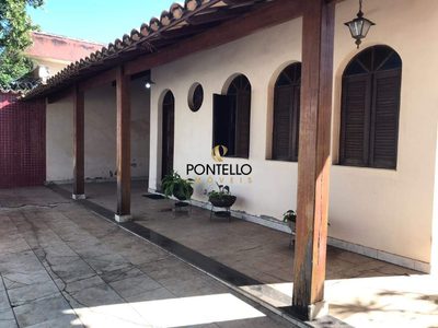 Casa, 3 quartos, 225 m² - Foto 1