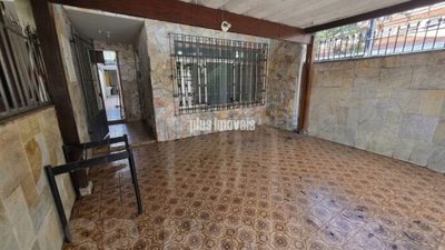 Casa, 3 quartos, 180 m² - Foto 1