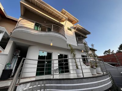 Apartamento, 3 quartos, 305 m² - Foto 1