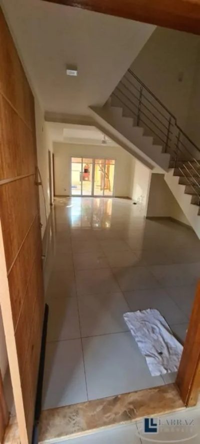 Sobrado, 4 quartos, 267 m² - Foto 2