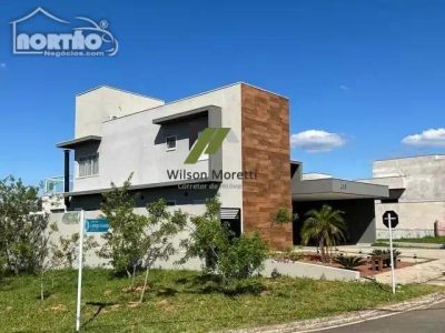 Casa, 5 quartos, 210 m² - Foto 2