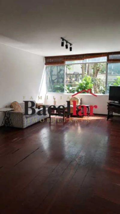Apartamento, 3 quartos, 150 m² - Foto 1
