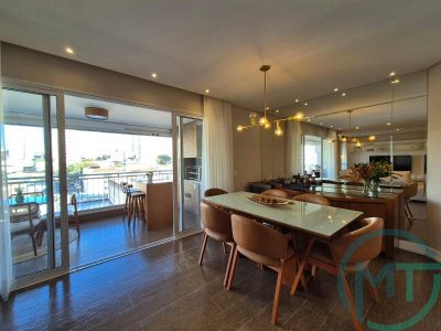 Apartamento, 3 quartos, 133 m² - Foto 2