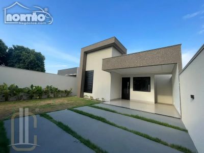 Casa, 4 quartos, 118 m² - Foto 1