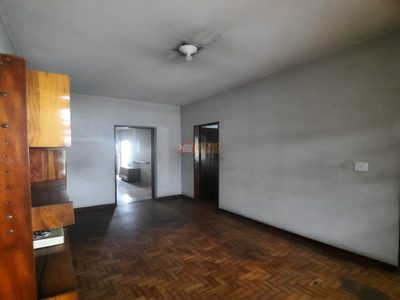 Casa, 2 quartos, 196 m² - Foto 1