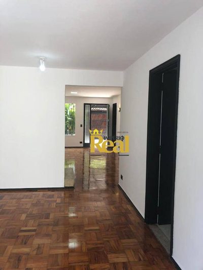 Sobrado, 4 quartos, 450 m² - Foto 1