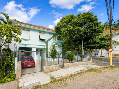 Casa, 3 quartos, 270 m² - Foto 1