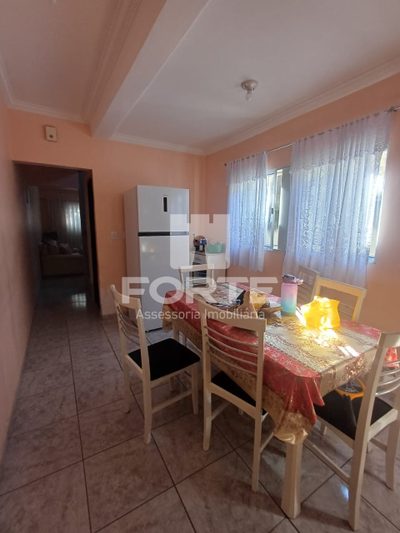 Casa, 2 quartos, 185 m² - Foto 1