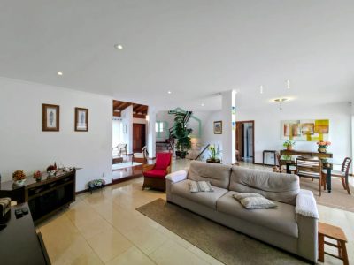 Casa, 3 quartos, 340 m² - Foto 3