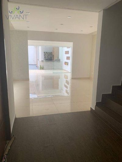 Casa, 3 quartos, 168 m² - Foto 2