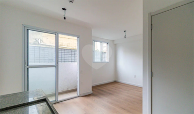 Apartamento, 1 quarto, 24 m² - Foto 2