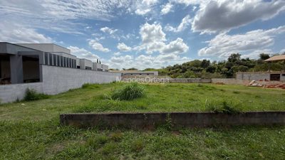 Loteamento e Condomínio, 1120 m² - Foto 2