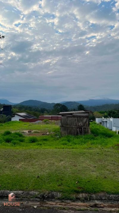 Loteamento e Condomínio, 700 m² - Foto 3