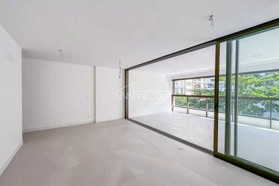 Apartamento, 3 quartos, 150 m² - Foto 4