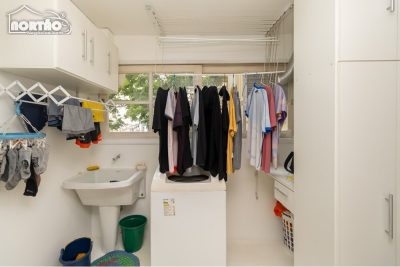 Casa, 3 quartos, 126 m² - Foto 2