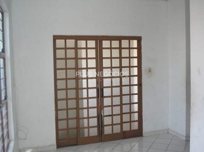 Casa, 2 quartos, 300 m² - Foto 2