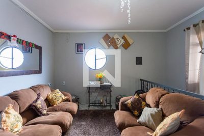 Casa, 3 quartos, 210 m² - Foto 2