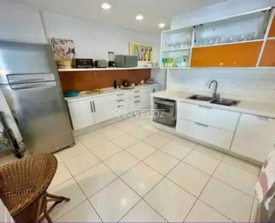 Cobertura, 3 quartos, 240 m² - Foto 3