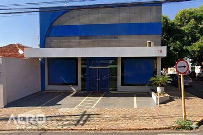 Loja-Salão, 300 m² - Foto 1
