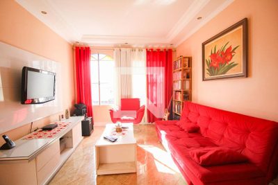 Casa, 3 quartos, 240 m² - Foto 2