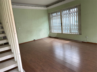 Prédio Inteiro, 178 m² - Foto 1