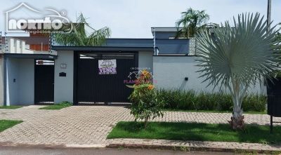 Casa, 5 quartos, 205 m² - Foto 1
