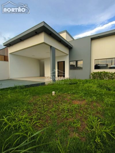 Casa, 3 quartos, 107 m² - Foto 1