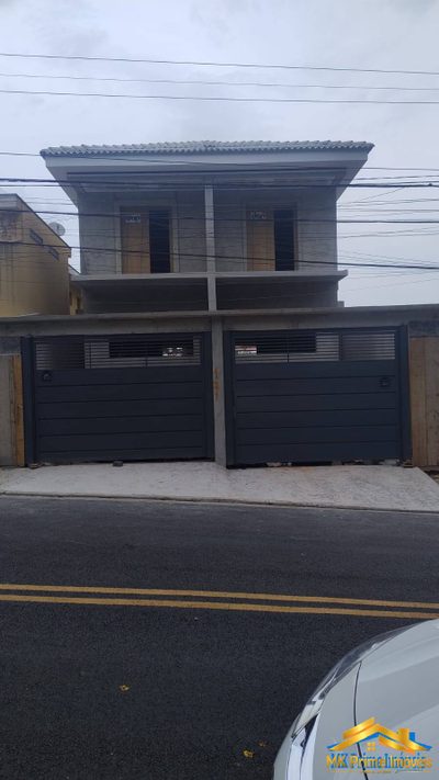 Sobrado, 3 quartos, 245 m² - Foto 1