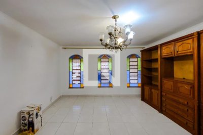 Casa, 4 quartos, 194 m² - Foto 3