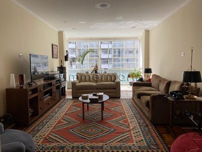 Apartamento, 3 quartos, 252 m² - Foto 1