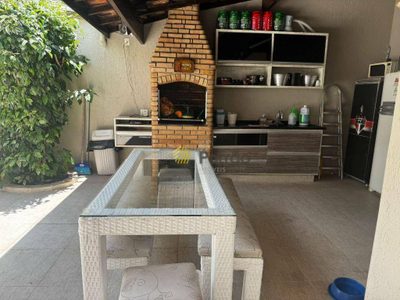 Sobrado, 4 quartos, 320 m² - Foto 4