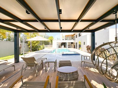 Casa, 4 quartos, 396 m² - Foto 1