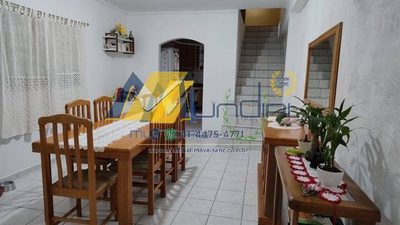 Casa, 3 quartos, 261 m² - Foto 1