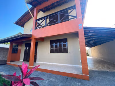 Casa, 4 quartos, 145 m² - Foto 1