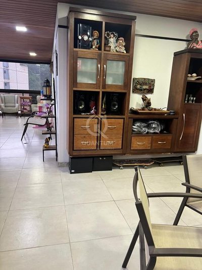 Apartamento, 4 quartos, 196 m² - Foto 2