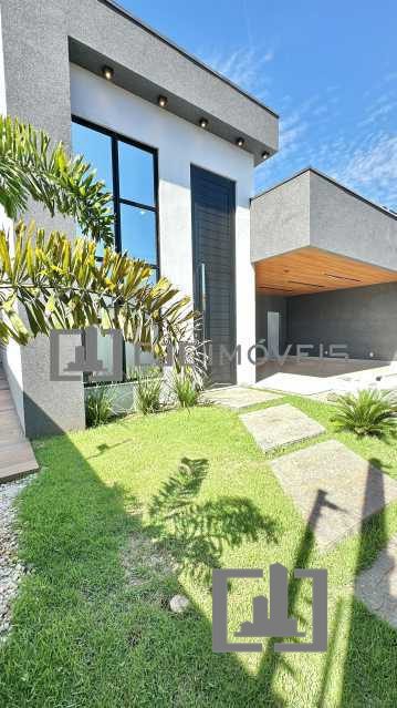 Casa, 3 quartos, 218 m² - Foto 1