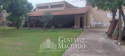 Chácara, 3 quartos, 1650 m² - Foto 1