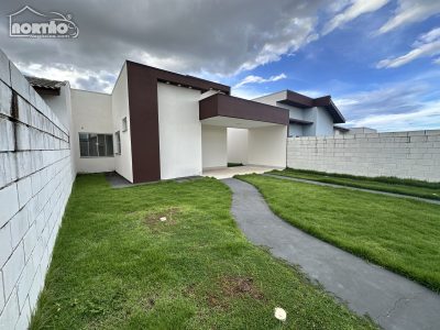 Casa, 3 quartos, 68 m² - Foto 1