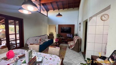 Sítio, 4 quartos, 1550 m² - Foto 2